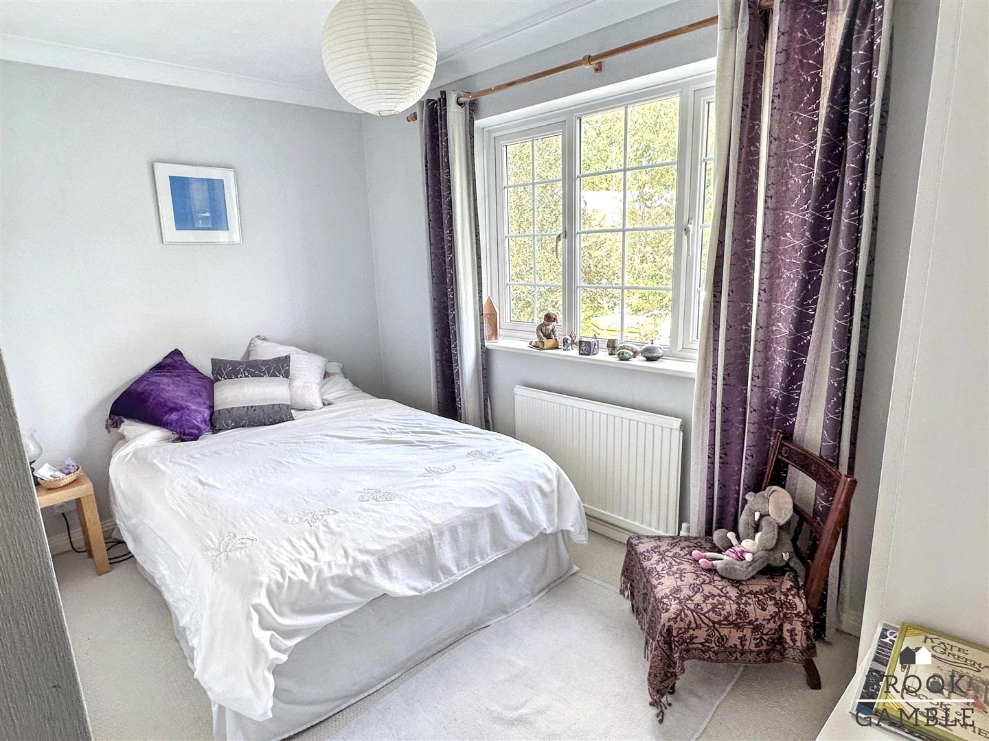 4 Bedroom House - Detached. Greenway in Eastbourne, 18